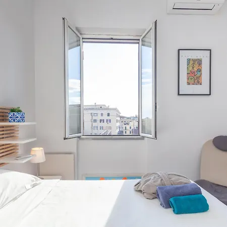 San Lorenzo Skyrail Loft - By Openroma