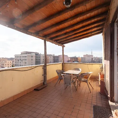 Lejlighed San Lorenzo Skyrail Loft - By Openroma